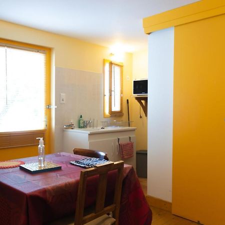 Studio Calme Et Chaleureux Apartment Брив ла Гайард Екстериор снимка
