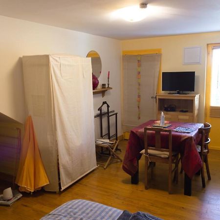 Studio Calme Et Chaleureux Apartment Брив ла Гайард Екстериор снимка